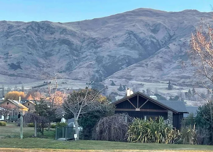 Retreat Wanaka